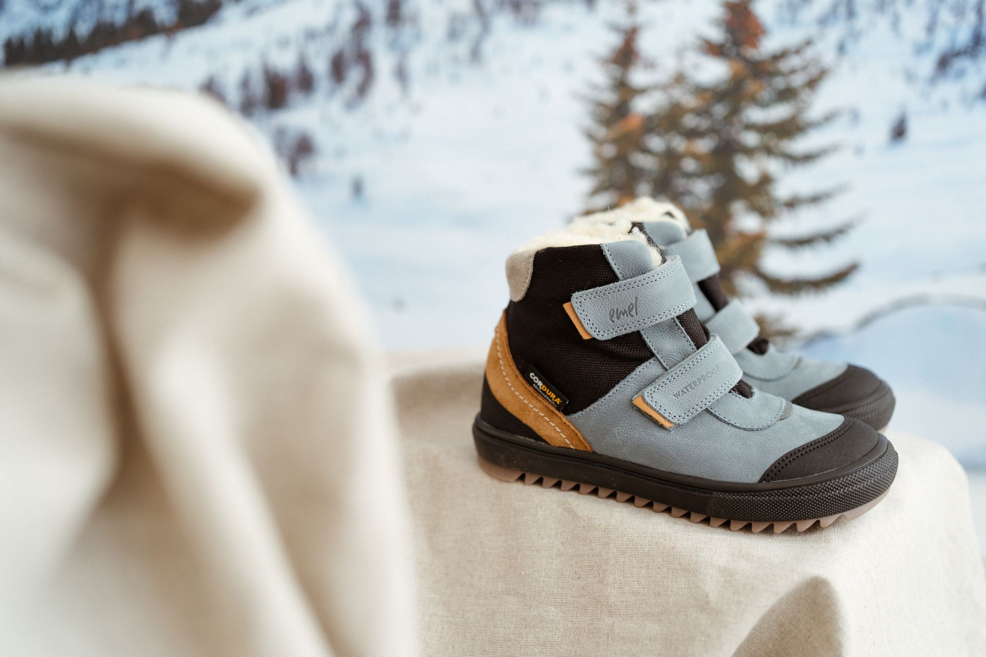 Dlaczego warto zainwestować w najlepsze zimowe buty dziecięce?  - poradnik