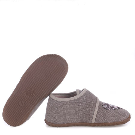 Kapcie Barefoot dla dzieci szare z brokatowym serduszkiem zdjęcie 2