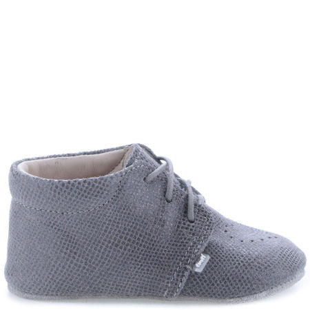 Niechodki szare ze skóry naturalnej ze sznurówką