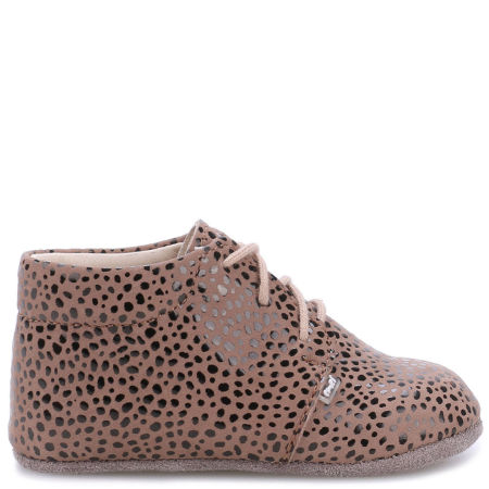 Niechodki brązowe ze skóry naturalnej ze sznurówką