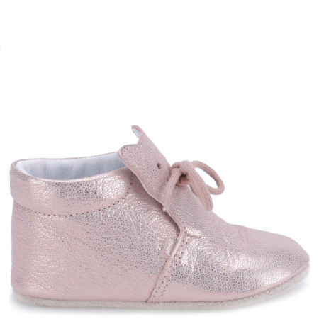 Niechodki ze skóry naturalnej ze sznurówką